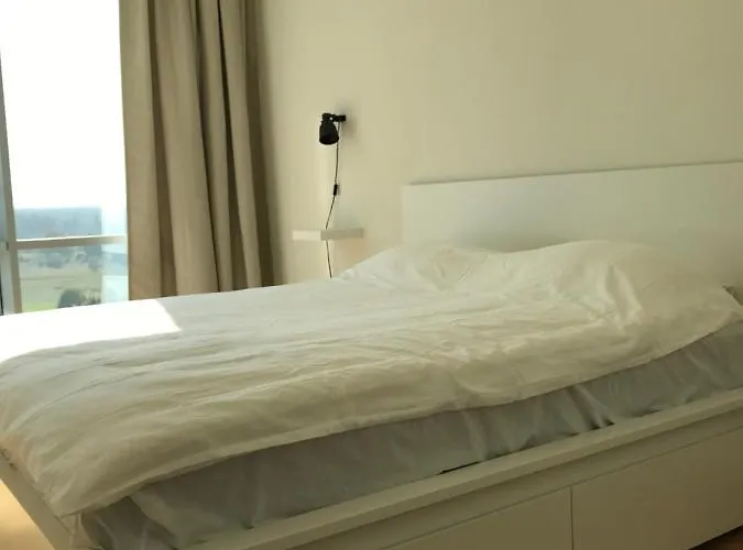 Pietryciu Apartamentai, Elija, Sventoji