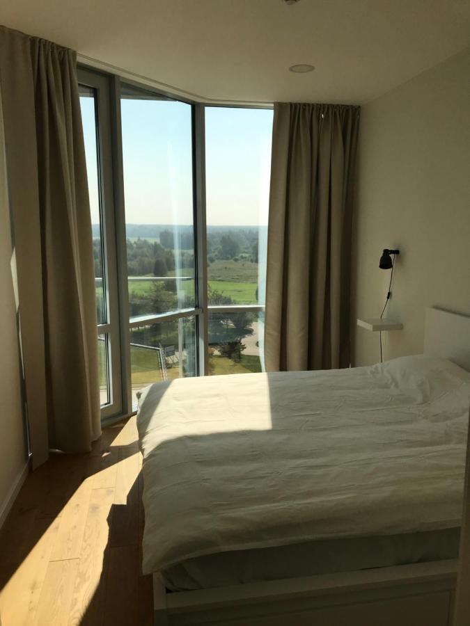 Pietryciu Apartamentai, Elija, * Sventoji